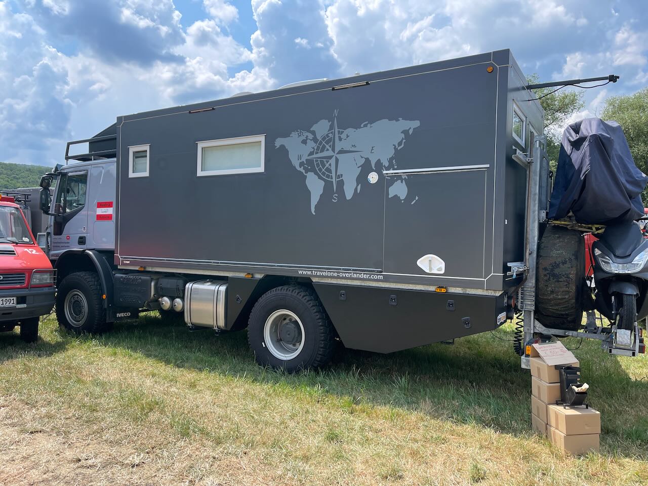 LKW mit Folierung